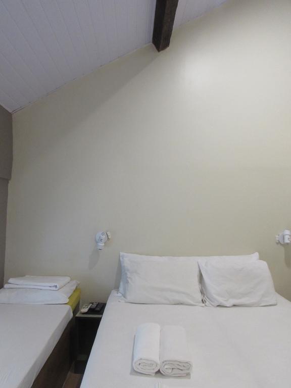 Santa Hospedagem Bed and breakfast 2*